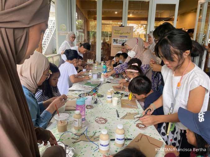 Tuku dan The Babybirds Ajak Anak-Anak Berkreasi di Workshop Upcycling