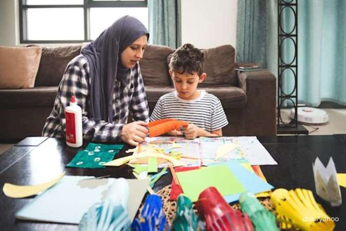 Mengenal Bulan Ramadan, Ini 7 Cara Ajarkan Anak Berpuasa Sejak Dini
