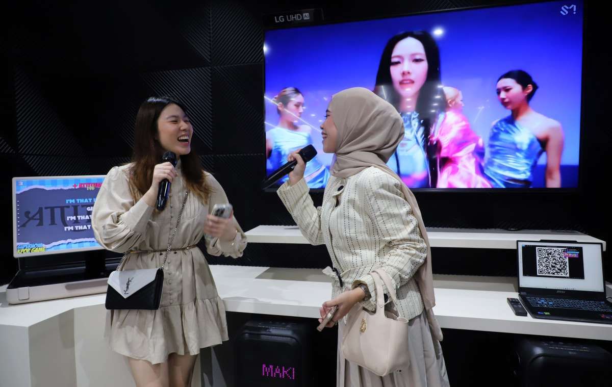 Berinteraksi dengan Teknologi AI dan IoT di LG Zona Seru
