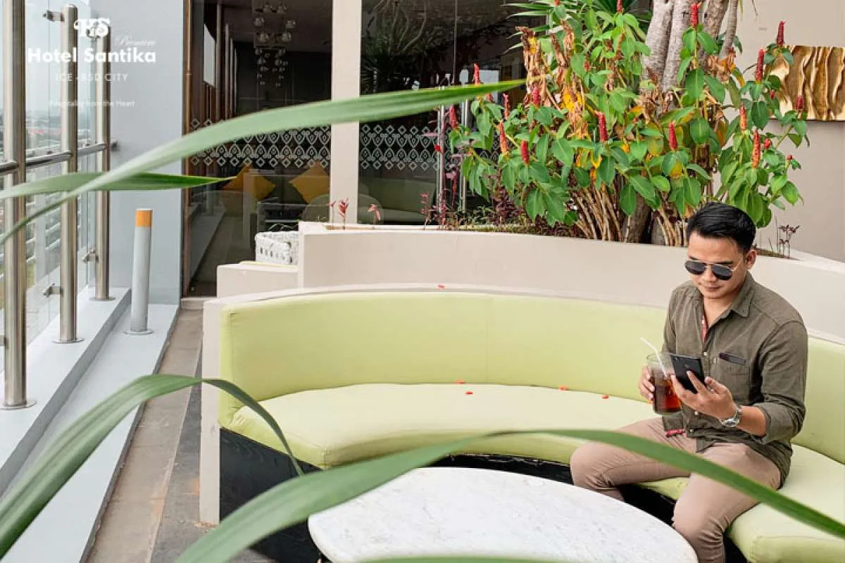 Staycation Menyenangkan dengan Promo Stay&Dine di Hotel Santika Premiere ICE BSD City