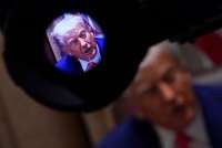 Trump Luncurkan Situs COVID-19: Salahkan China, Kritik WHO, dan Biden