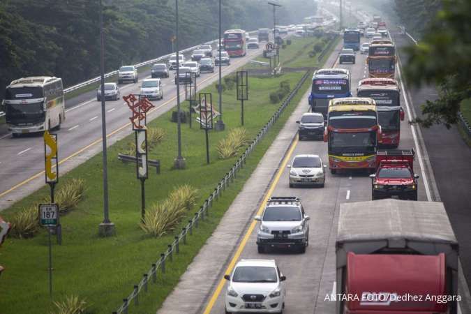 One Way Semarang-Cikampek Ditutup, Lalu Lintas Kembali Normal