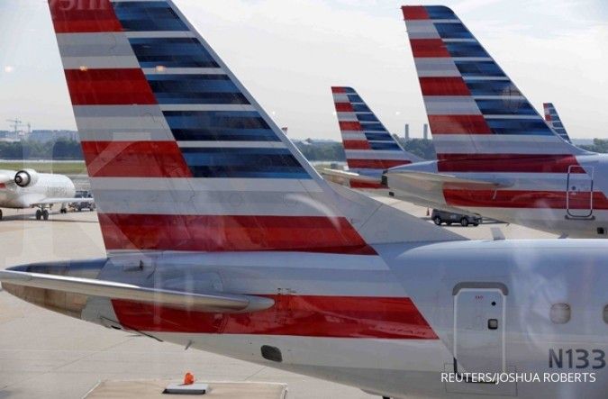American Airlines pertimbangkan cari utang baru