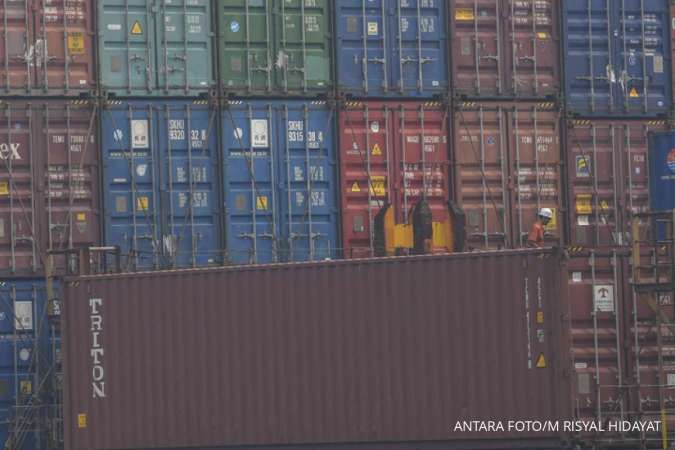 Indonesia Posts $3.5 Billion October Trade Surplus, Above Forecast