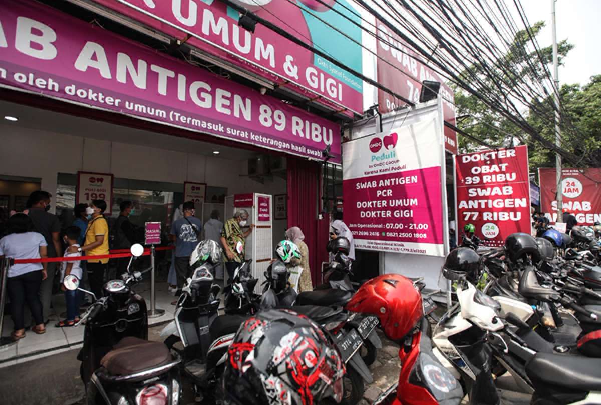 Tarif Tes PCR & Obat Corona Harus Turun