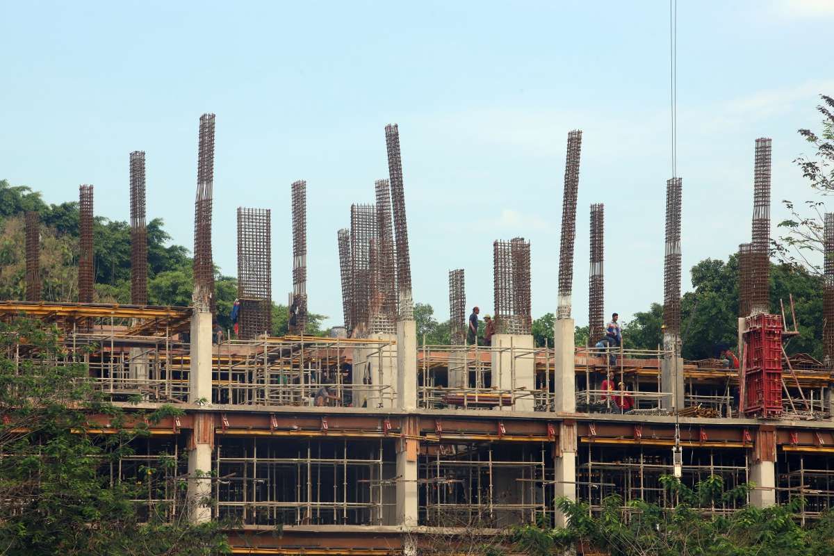 Pertumbuhan Kredit Perbankan Terhambat Sektor Konstruksi
