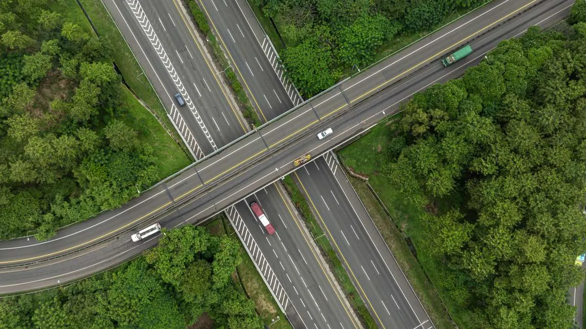 Arus Mudik Mulai Terasa, Kendaraan di Tol Astra Infra Naik hingga 53%