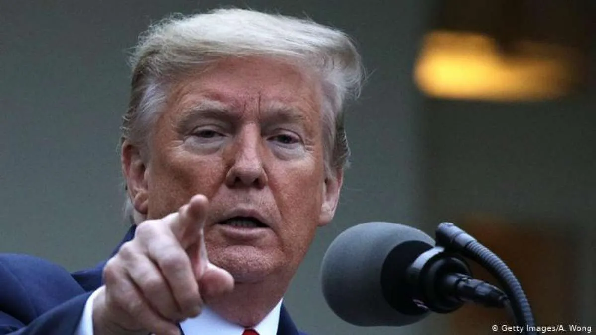 Trump bersumpah akan menyelamatkan industri minyak AS 