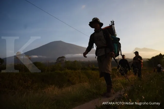 500, including foreigners, to be evacuated from Mt. Rinjani after quake