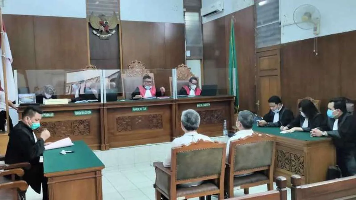 Mantan direksi Tiga Pilar (AISA) dituntut 7 tahun penjara