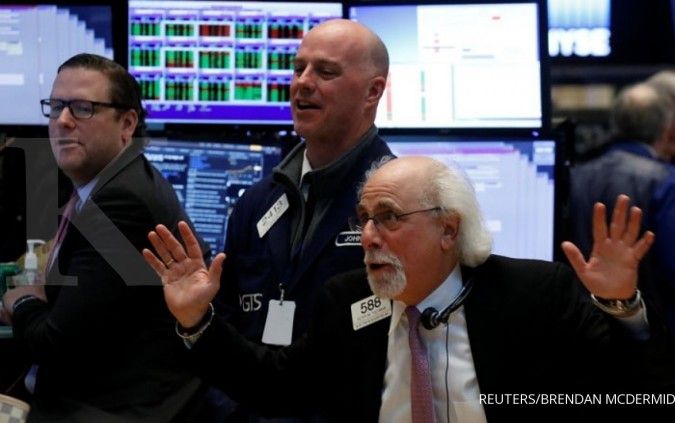 Wall Street disulut perbaikan tiga data ekonomi