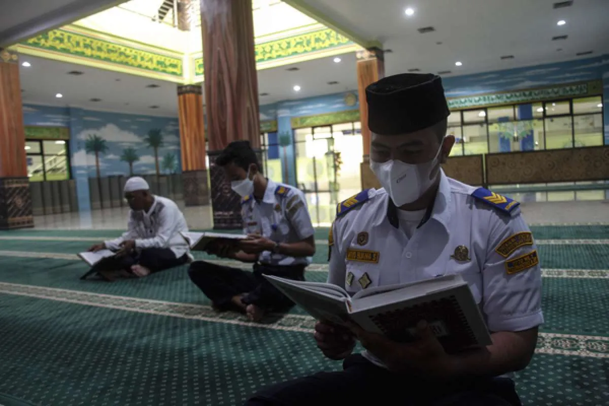 Jadwal Jam Imsak Puasa Ramadan Hari Ini Jumat (29/4) di Surakarta, Sahur Sisa 1 Jam