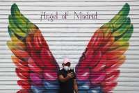 With suitcase and bikini emojis, Spain urges tourists back from July