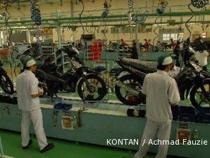 Honda Rilis Motor Bebek Matik Revo AT