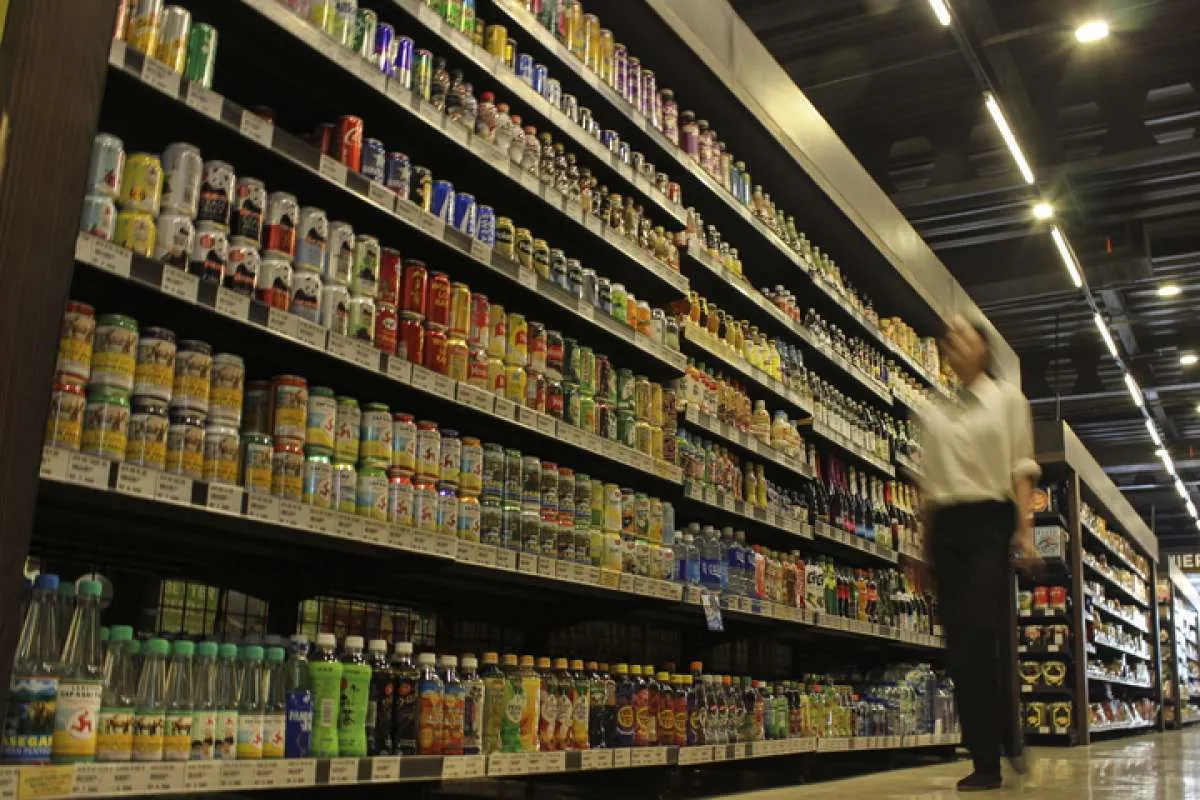 YLKI Minta Pemerintah Tidak Ambigu Mengenakan Cukai Minuman Berpemanis