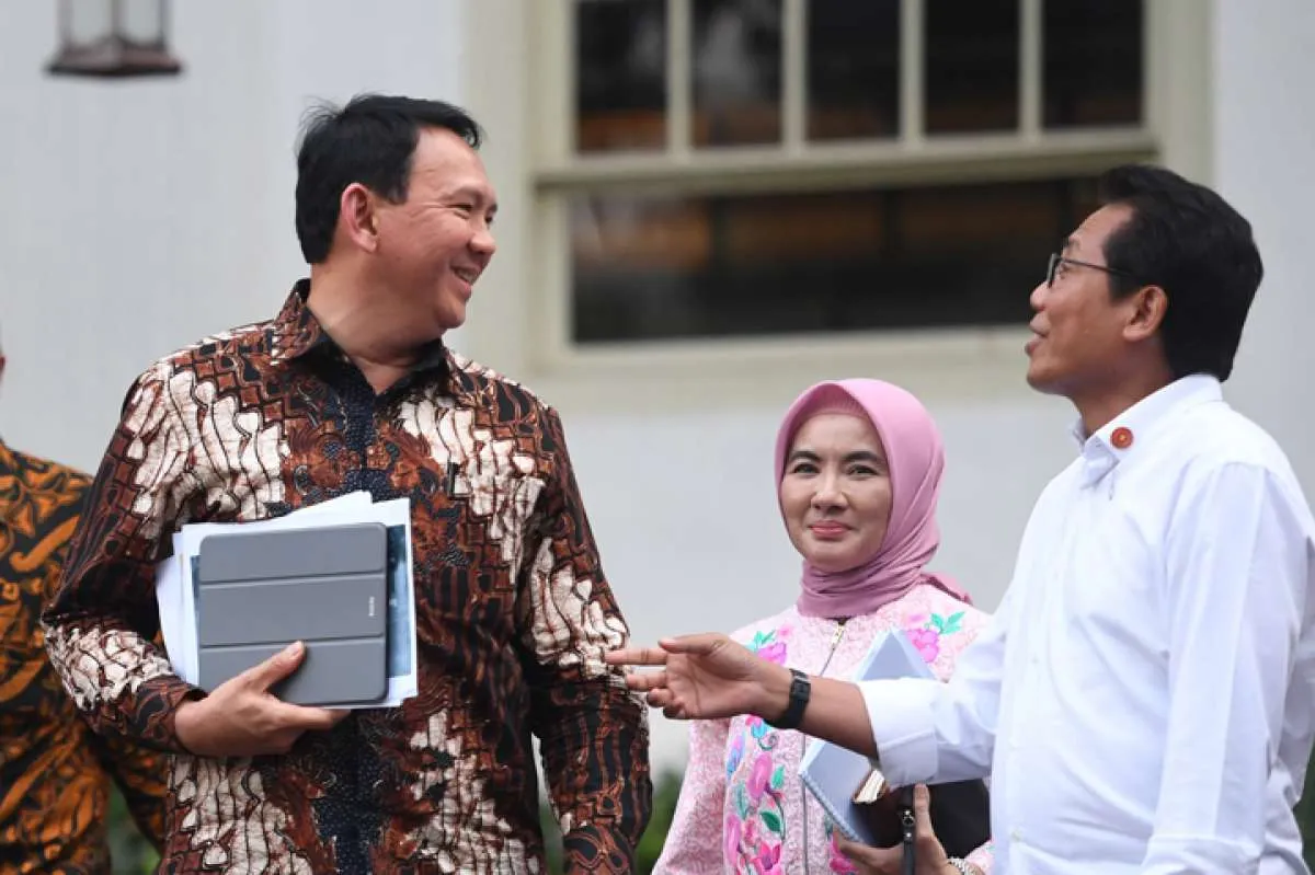 Duduk bersama Jokowi di Istana Merdeka, Ahok bahas cara memperbaiki neraca dagang