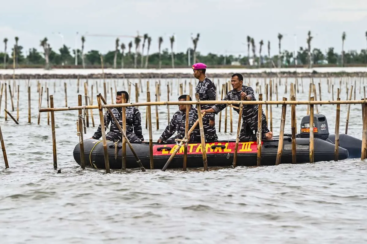 Pelanggaran Pidana di Balik Pagar Laut
