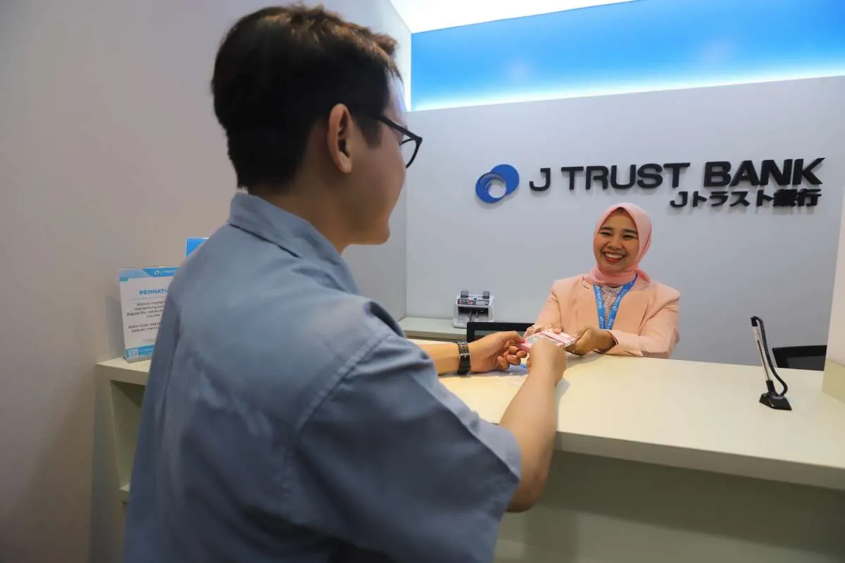 Tiga Direksi Bank JTrust Borong Saham Perusahaan, Segini Harganya