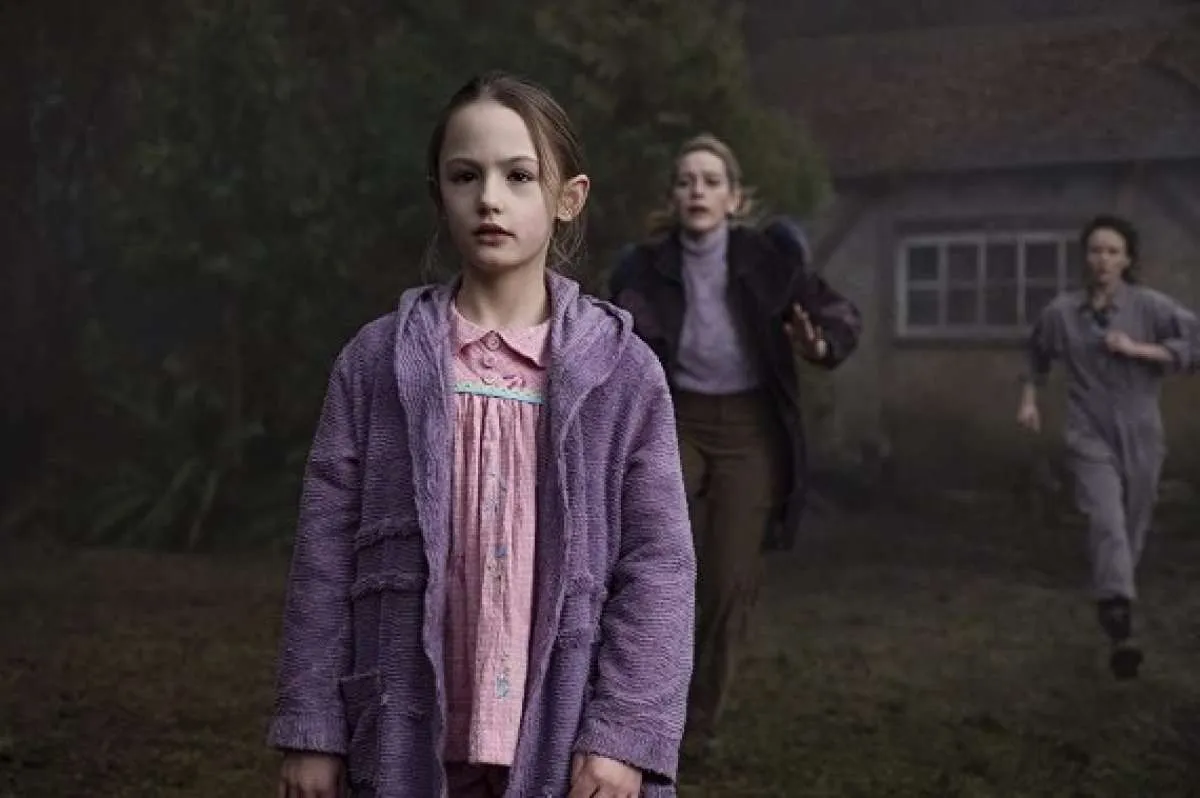 Pemeran The Haunting of Bly Manor tebak adegan-adegan seram di film horor Indonesia
