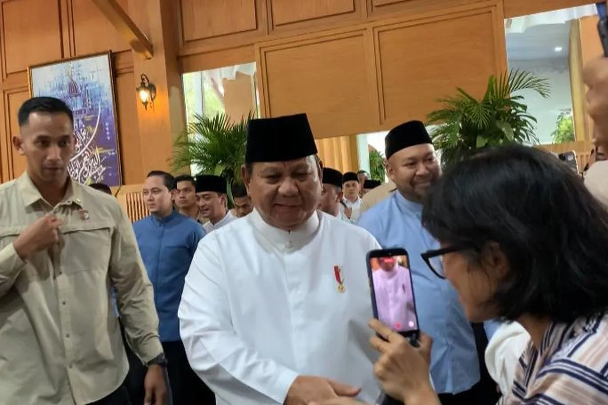 Prabowo Sapa Masyarakat dalam Open House di Istana Kepresidenan