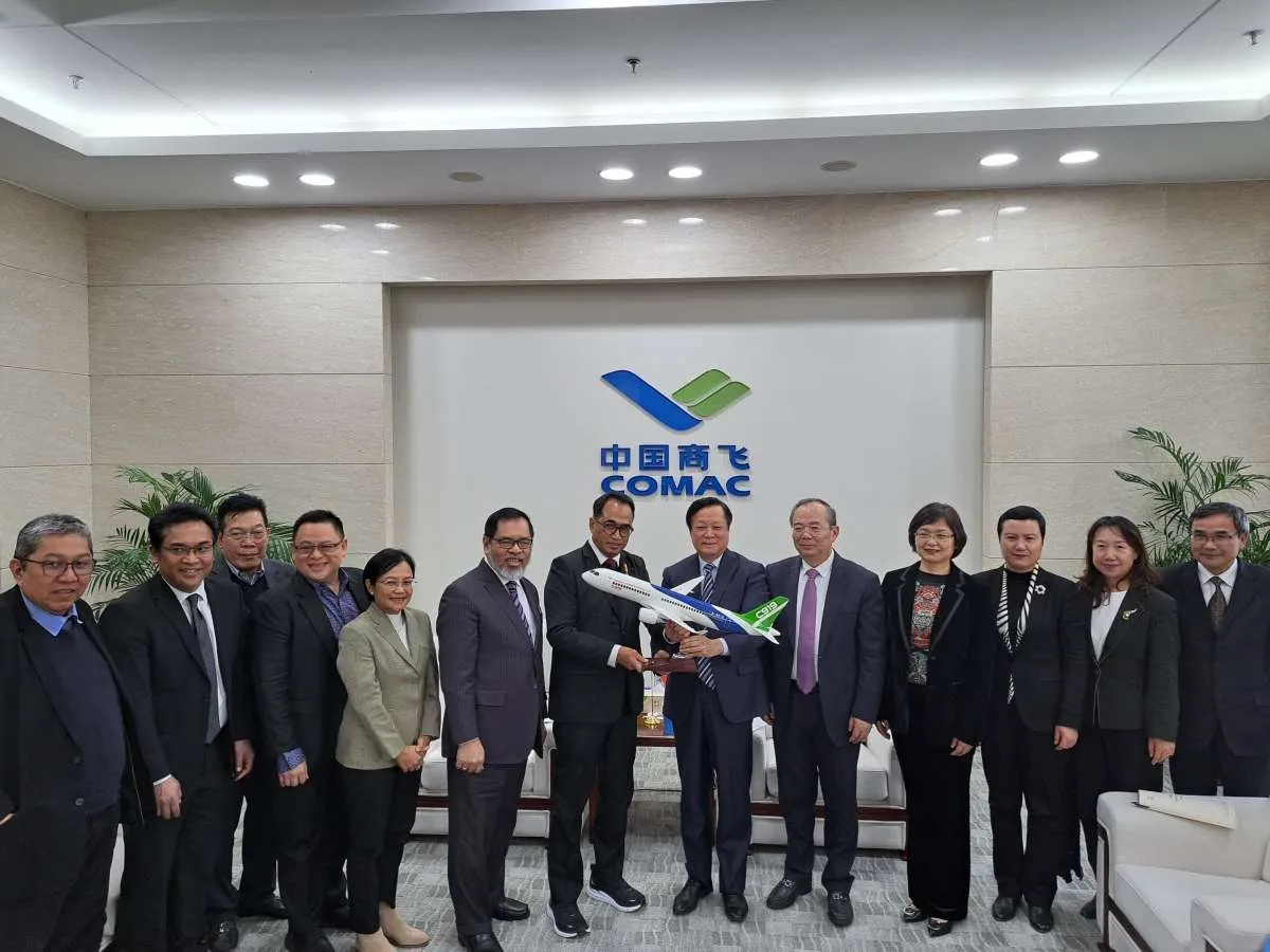 Menhub Kunjungi Pabrik Produsen Pesawat COMAC dan Jajaki Peluang Kerjasama