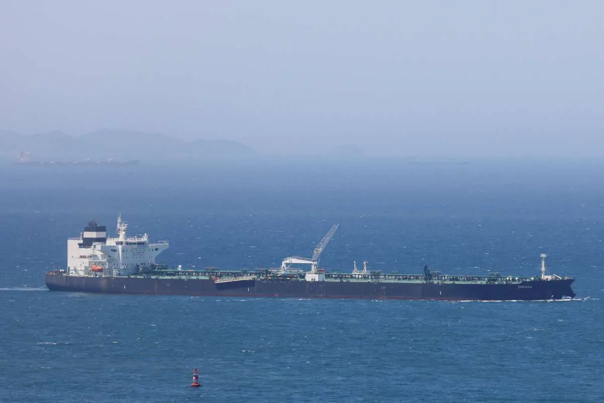 Ancaman Houthi Paksa Dua Kapal Tanker Minyak Saudi Ubah Rute Pelayaran