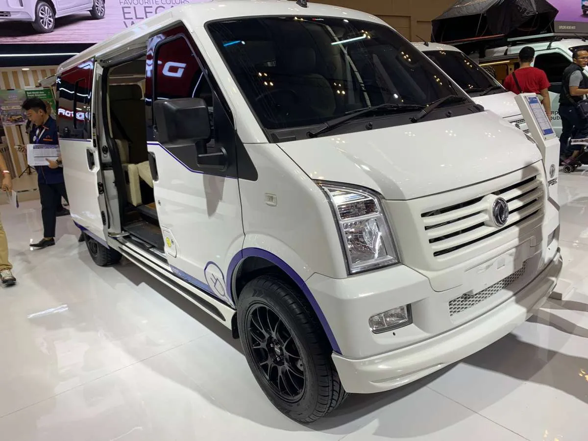 Sokonindo Gandeng Cahaya Kurnia Mandiri (CKM) Hadirkan DFSK Gelora E Luxury VIP