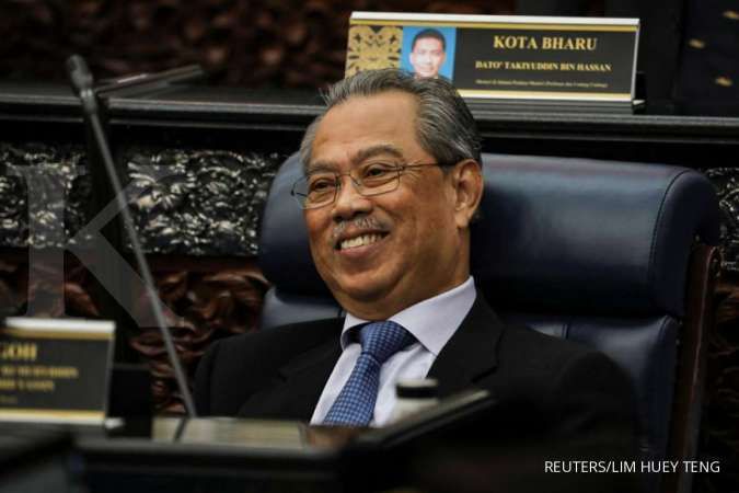 Berunjuk rasa di gedung parlemen, kubu oposisi Malaysia minta Muhyiddin segera mundur