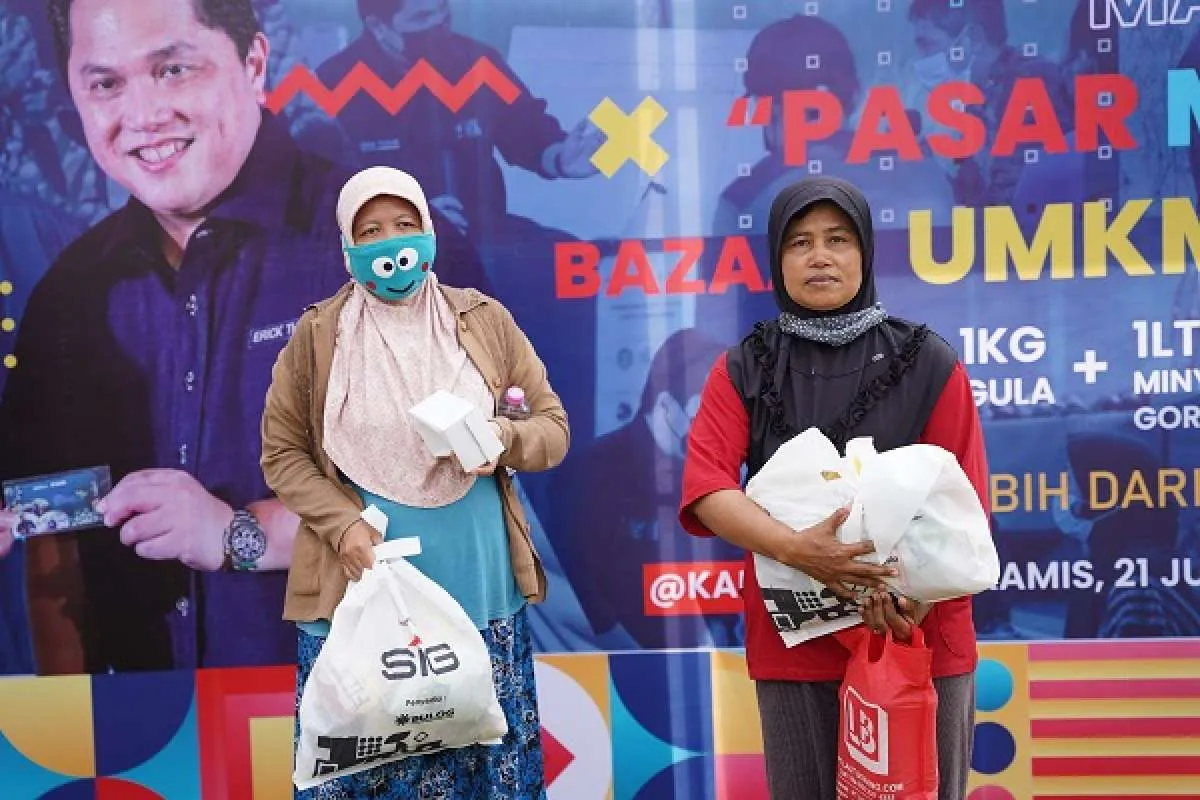 5000 Paket Sembako Murah dari SIG Habis Terjual  di Pasar Murah & Bazar UMKM BUMN