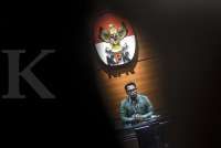 KPK memeriksa dua saksi terkait suap dan gratifikasi Nurhadi