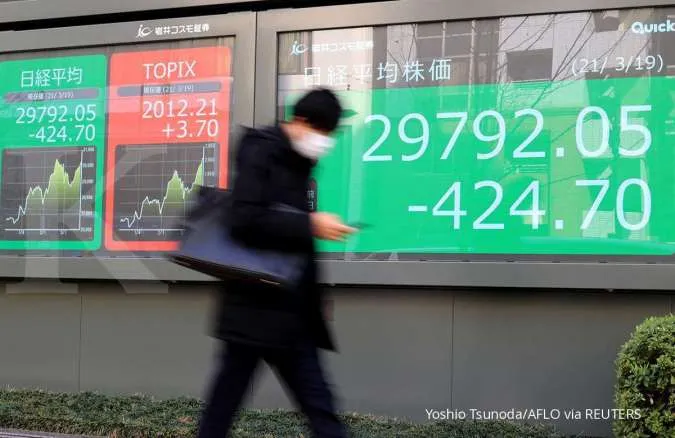 Asia off to cautious start ahead of earnings, US data