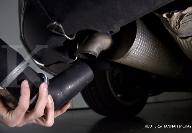 Tax rebates for low emission car 