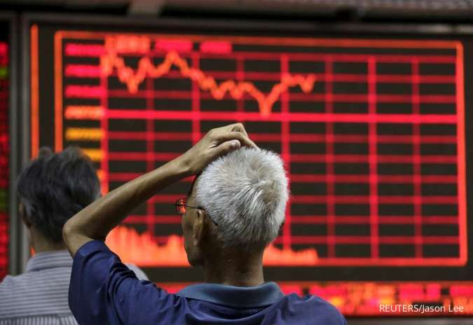 GLOBAL MARKETS-Stocks Slide on Flare-up in Middle East Fighting; Oil Eases Off Highs