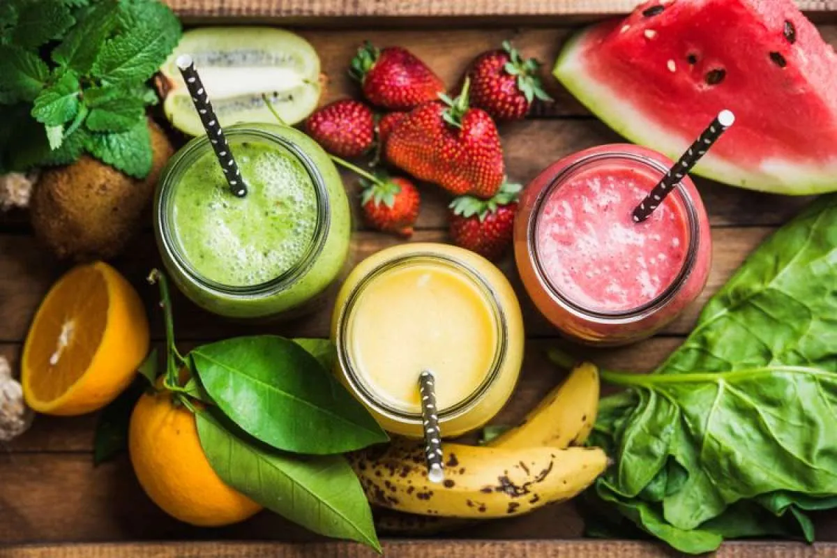 7 Rekomendasi Makanan dan Minuman Sehat selama Perjalanan Mudik Lebaran