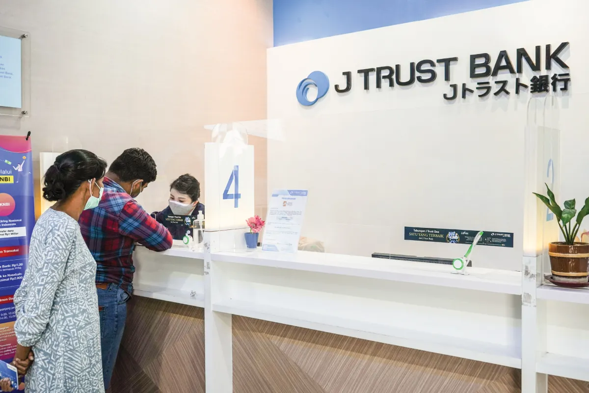 Koleksi Emas dari Buka Tabungan Bebas Biaya dan Berjangka di J Trust Bank