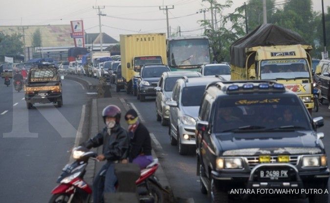 Lebaran hari kedua, jalur ke Puncak macet