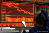 Bursa Saham China Kembali Turun Senin (16/12), Dipicu Perlambatan Konsumsi
