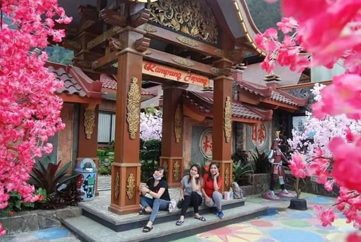 Ada banyak spot unik di Bukit Sekipan Tawangmangu, cocok untuk foto Instagram 