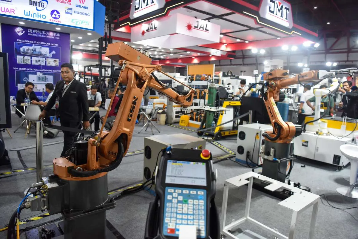 Ekspansi Manufaktur RI Menurun pada Desember 2025, Sektor Usaha Masih Tertekan