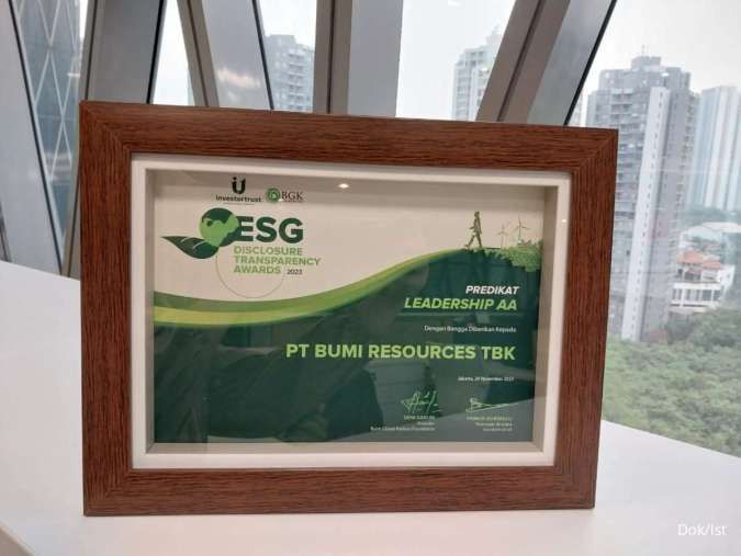 Bumi Resources Raih Predikat Leadership AA di ESG Disclosure Transparency Award