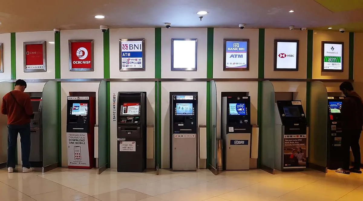 Kuartal II-2024 Berakhir, Investor Menanti Kinerja Bank Big Caps