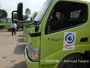 Hino ekspor perdana truk Dutro ke Vietnam
