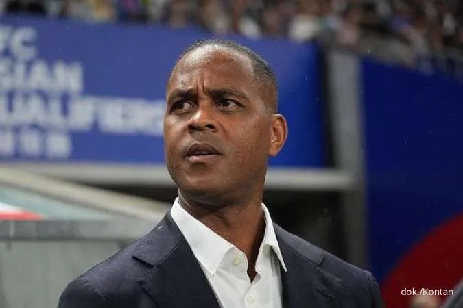 Indonesia Football Federation Parts Ways with National Team Coach Kluivert