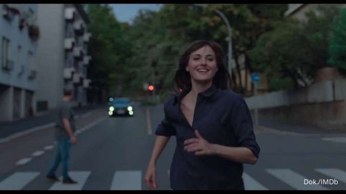 Bisa Jadi Motivasi, Ini Daftar 5 Film Tentang Susahnya Hadapi Life Quarter Crisis