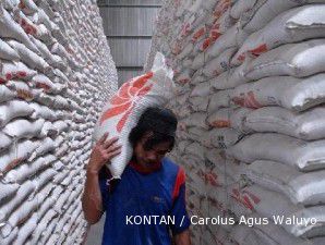 Awal Maret, Bulog salurkan 527.000 ton raskin