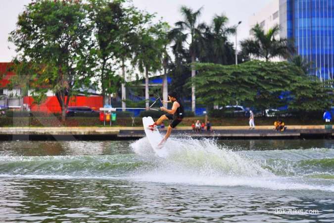 Serunya Waterski Danau Sunter Jakarta, Hanya Rp 240 Ribu di Tiket.com