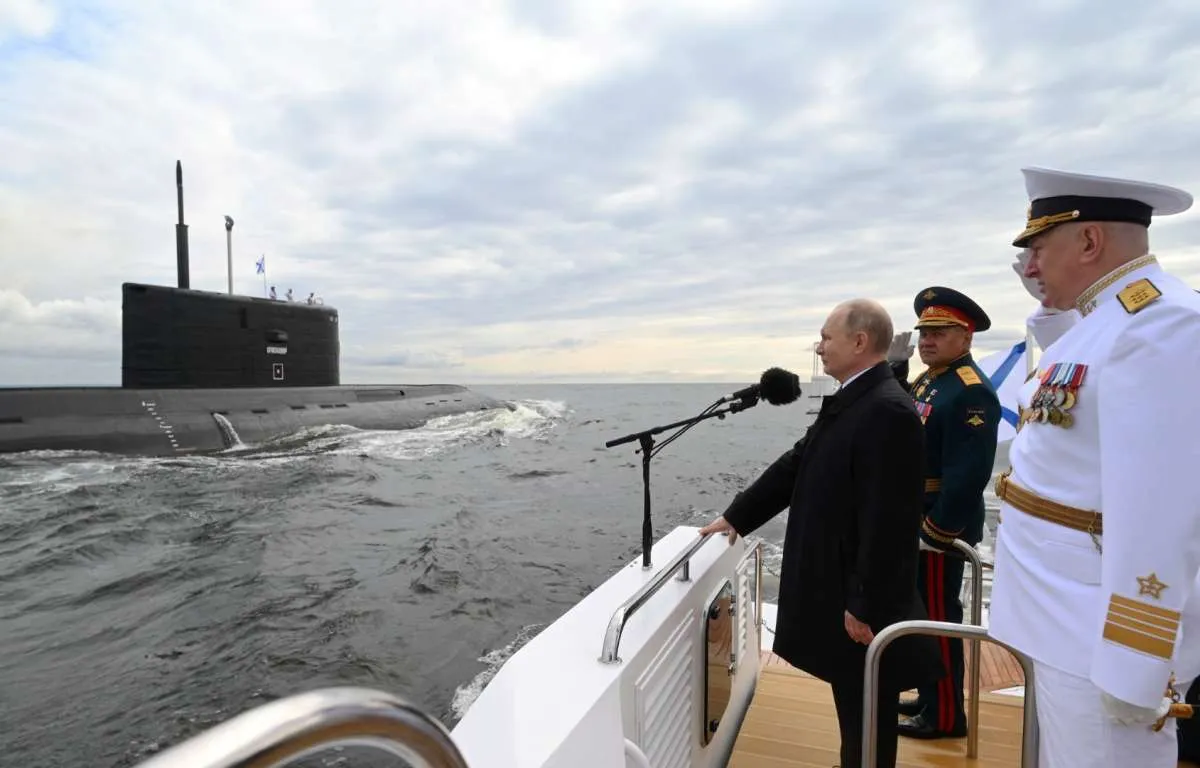 Putin: Rusia memulai proyek 2 kapal perang dan 4 kapal selam canggih
