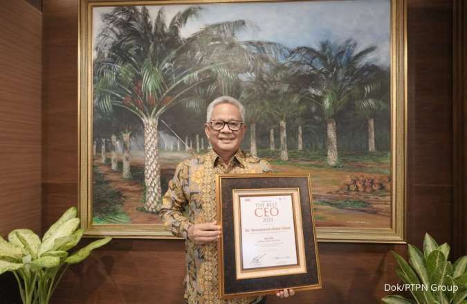 Jalankan Transformasi di PTPN Group, Mohammad Abdul Ghani Raih Best CEO Awards 2024