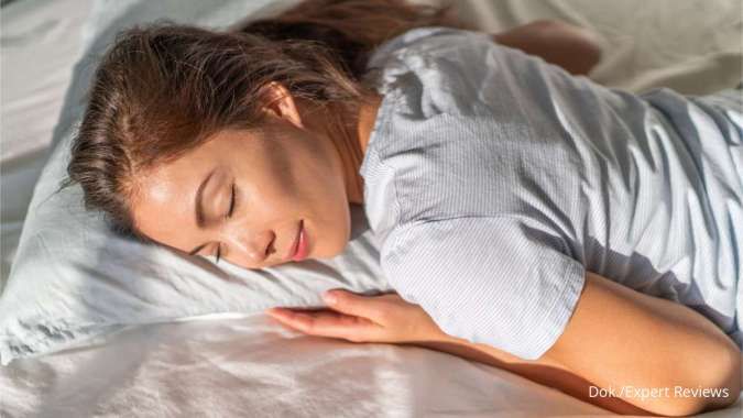 Usia 40 Tahun ke Atas, Ini Lama Waktu Tidur yang Dibutuhkan & Cara Tidur Nyenyak 
