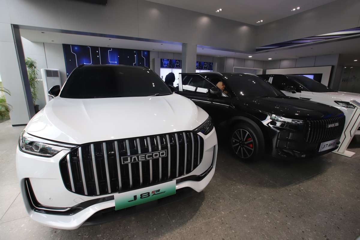 Industri Belum Mengubah Target Penjualan Mobil
